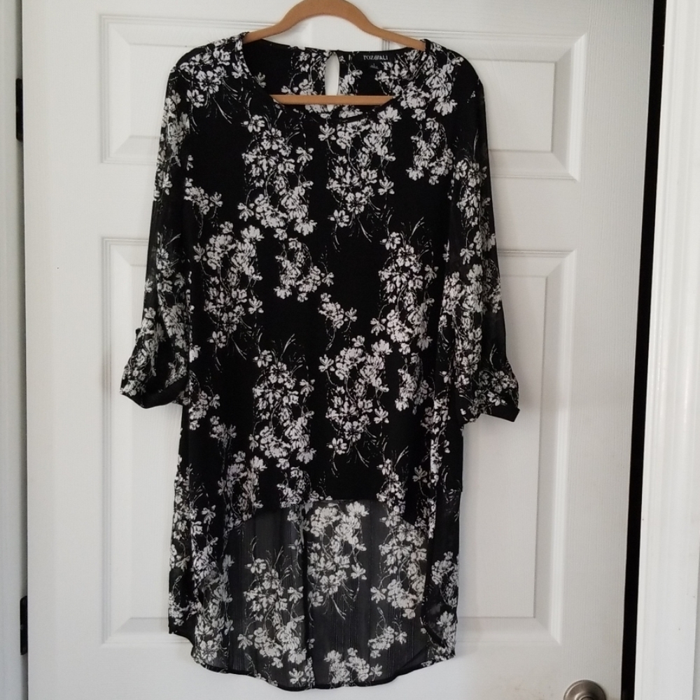 BLACK & WHITE PRINTED TUNIC